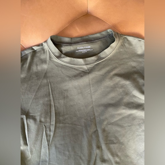 Eileen Fisher Basic Cuffed Crew Cotton Tee Shirt Top Olive Green Size XXS - Picture 2 of 5
